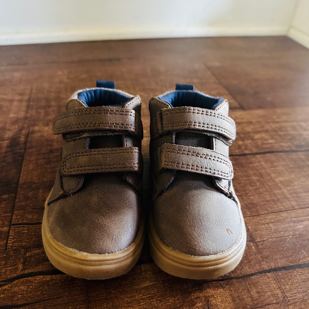 Cat & Jack Brown Kids Sneakers with Velcro